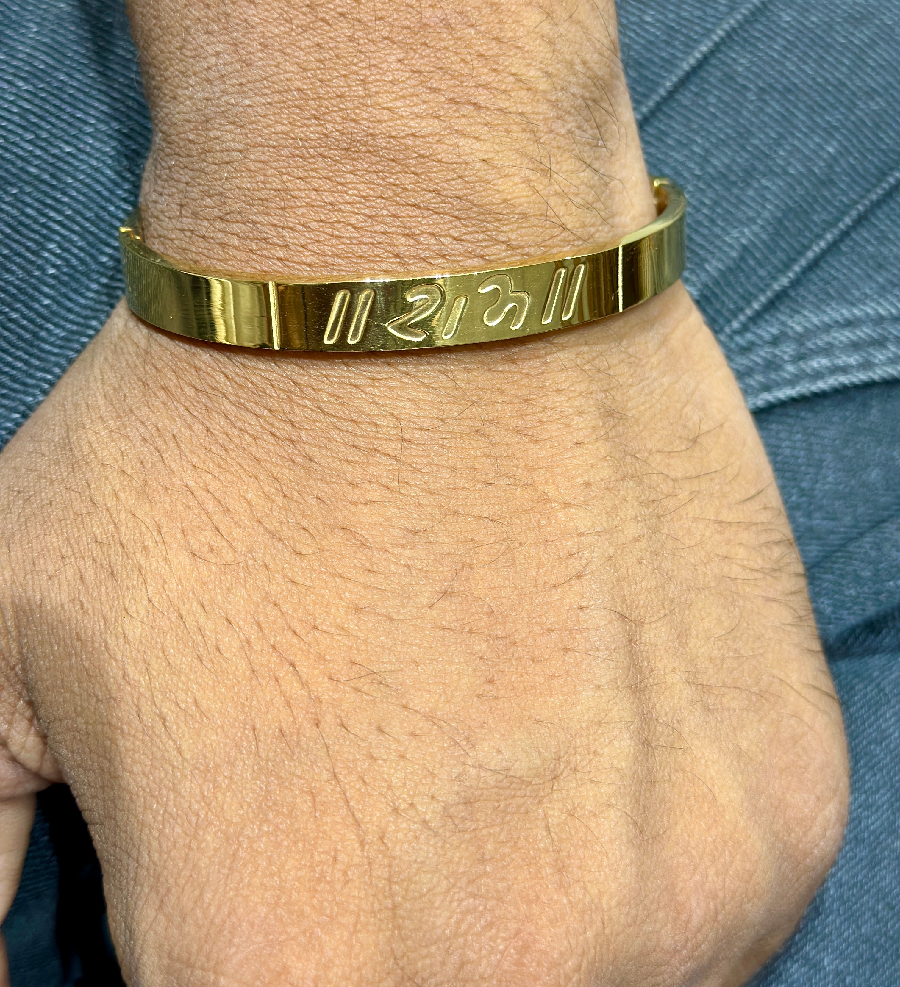 24K Vermeil Gold Platted Stainless Steel Anti-Tarnish Kada for Boys and Men.(RAM)