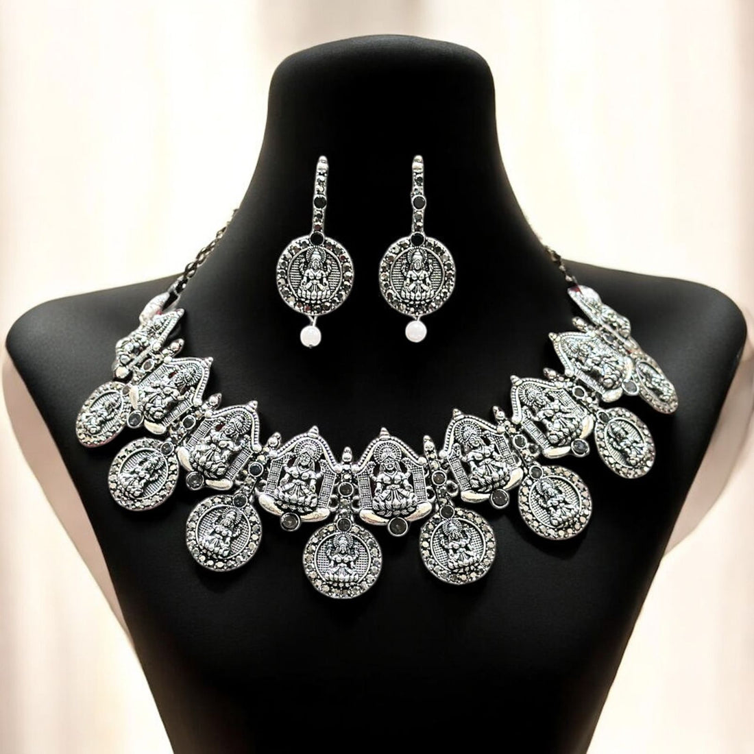 Lakshmiji choker Silver for women