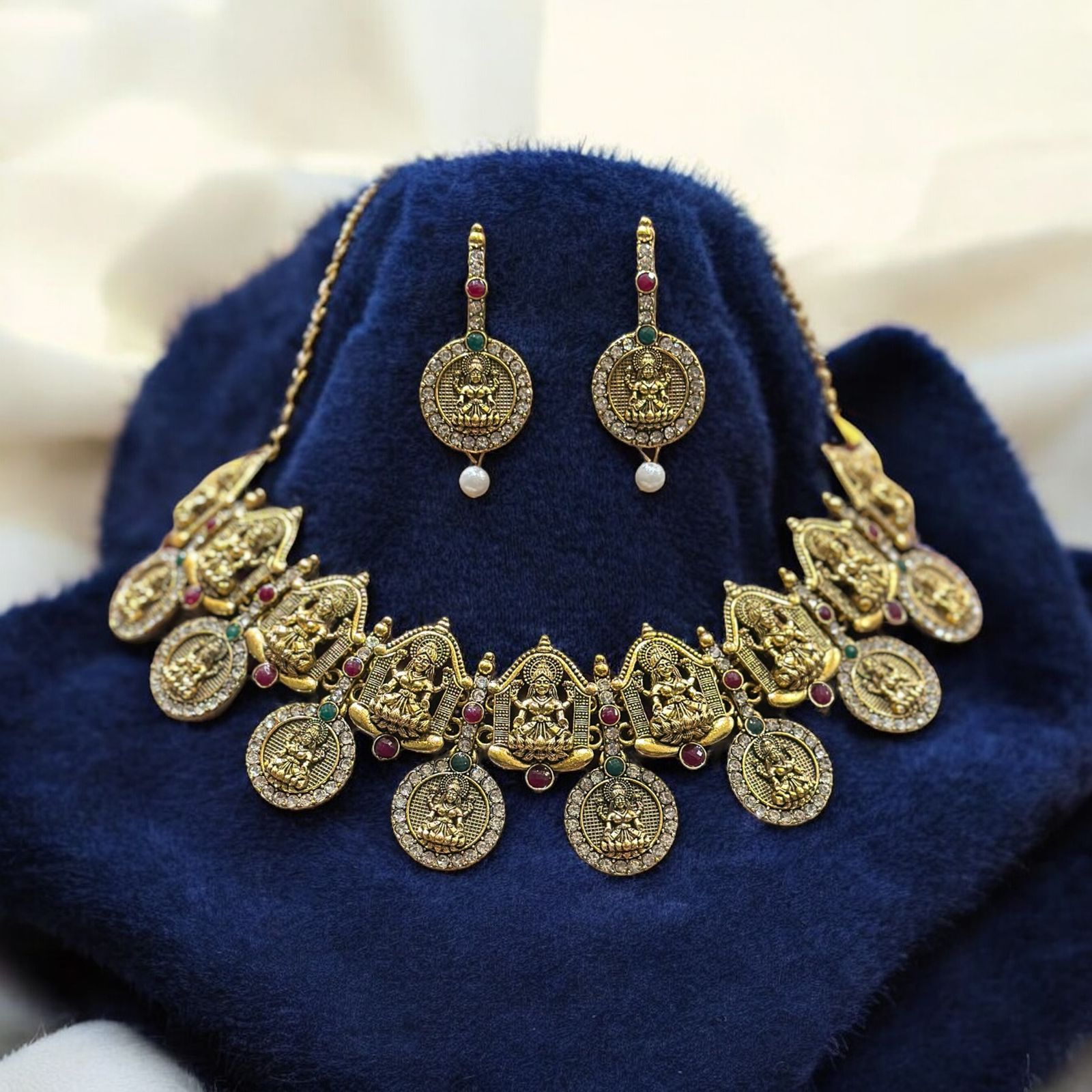 Lakshmi Mini Style Choker Necklace for Women