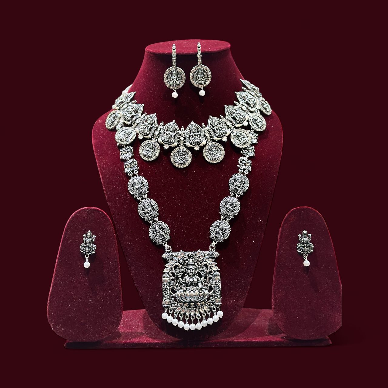 Bridal silver laksmiji necklace for women