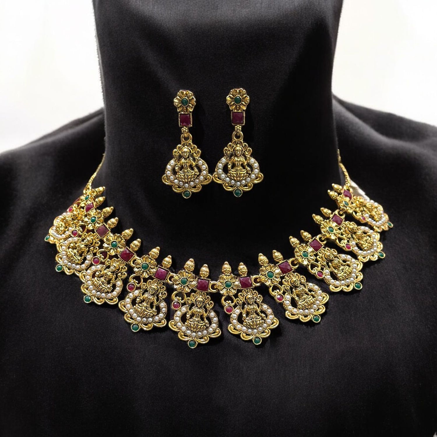 necklace and earings moti combos for women