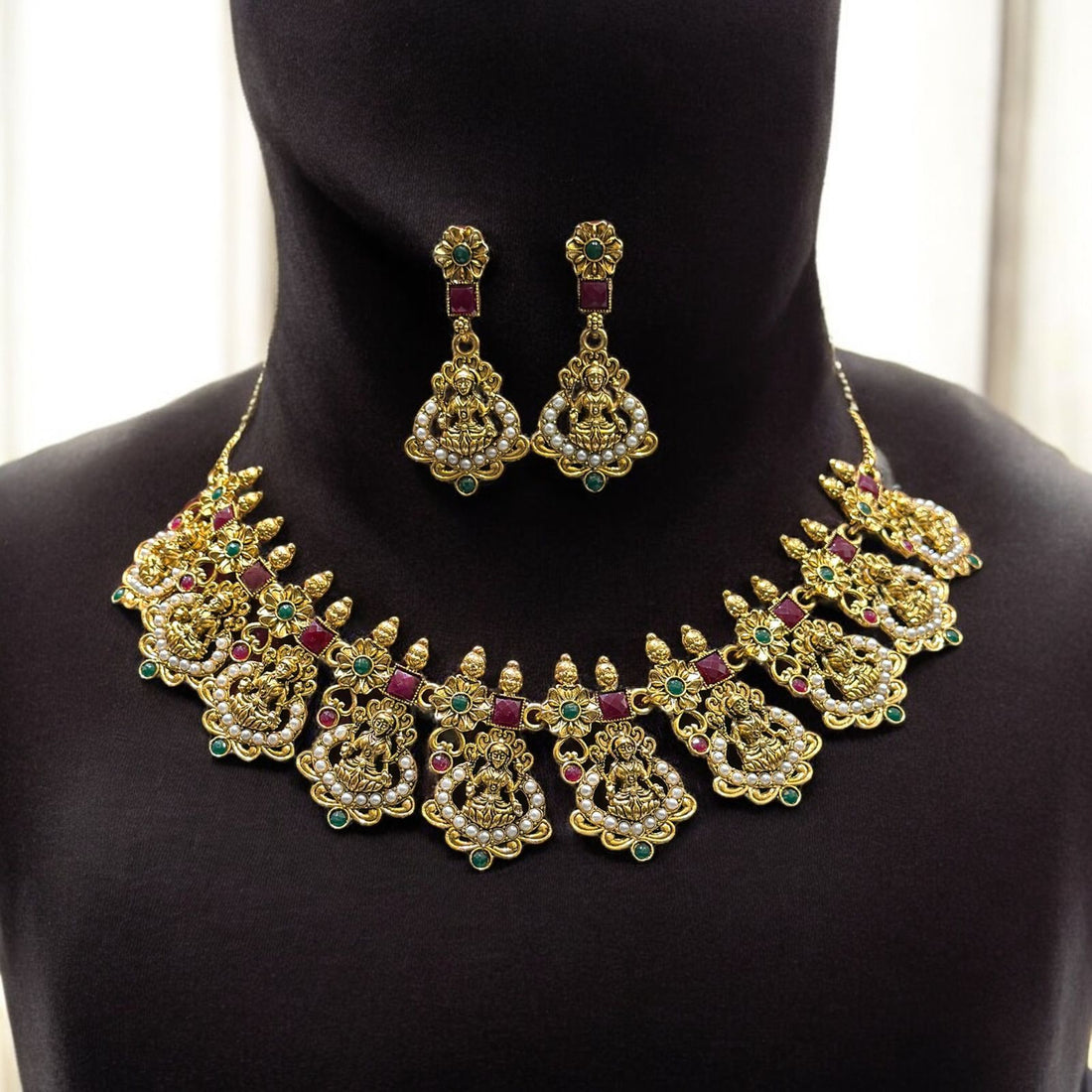 necklace and earings moti combos for women
